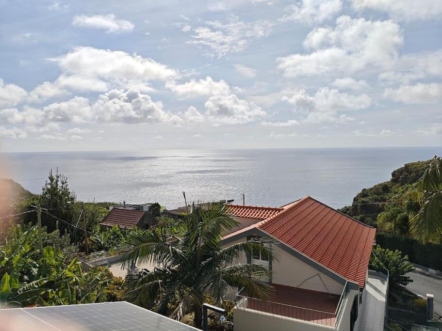 Vаrаndаs Dо Sоl-vista Relaxante Entre Mar E Montanha * Ponta do Sol (Madeira)